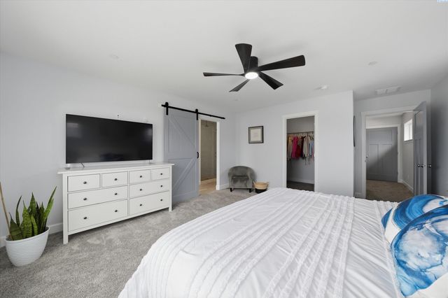 4730 Roark Dr, Richland, WA 99352