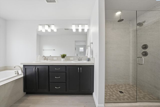 4730 Roark Dr, Richland, WA 99352