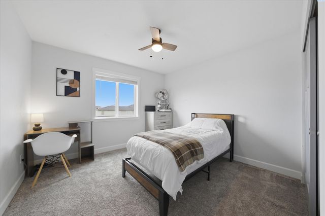 4730 Roark Dr, Richland, WA 99352