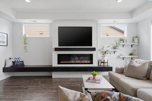 4730 Roark Dr, Richland, WA 99352