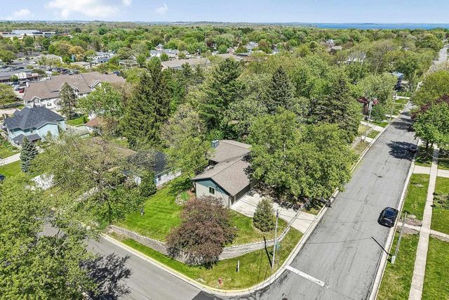 7450 South Avenue, Middleton, WI 53562