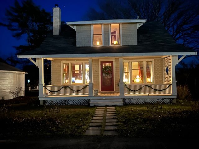 34 Washington, Bourne, MA 02532