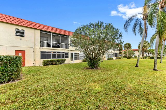 6 Abbey Lane 104, Delray Beach, FL 33446