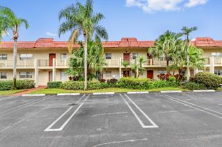 6 Abbey Lane 104, Delray Beach, FL 33446