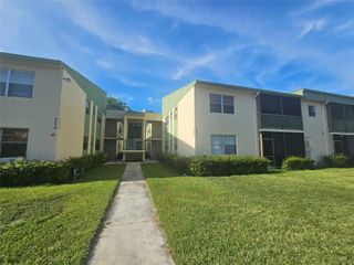 4279 NW 89th Ave 205, Coral Springs, FL 33065