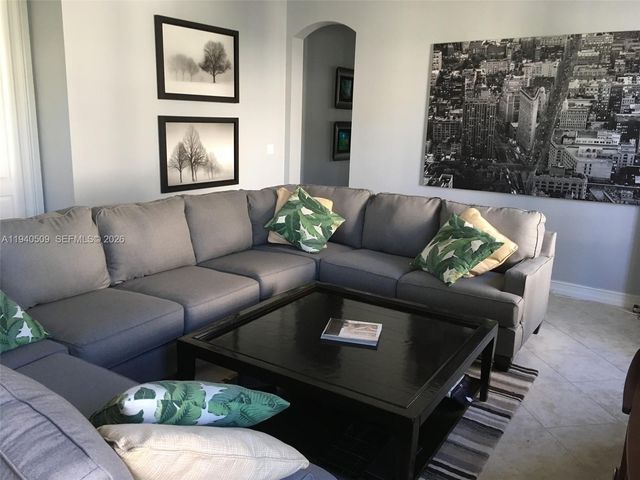 184 W Bay Cedar Cir, Jupiter, FL 33458