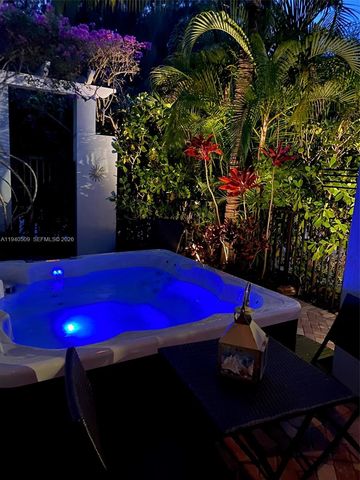 184 W Bay Cedar Cir, Jupiter, FL 33458