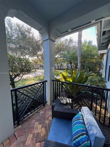 184 W Bay Cedar Cir, Jupiter, FL 33458