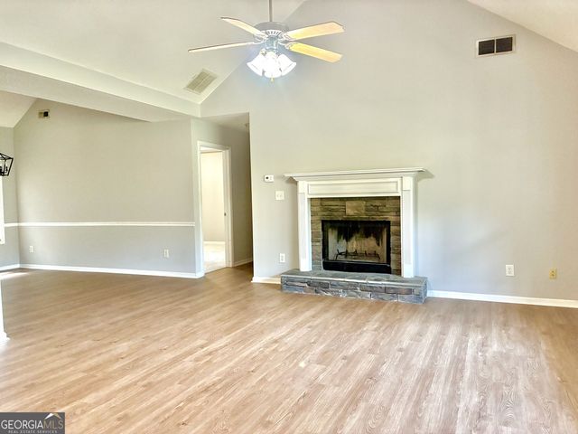 180 Hidden Brook Trail, Newnan, GA 30265