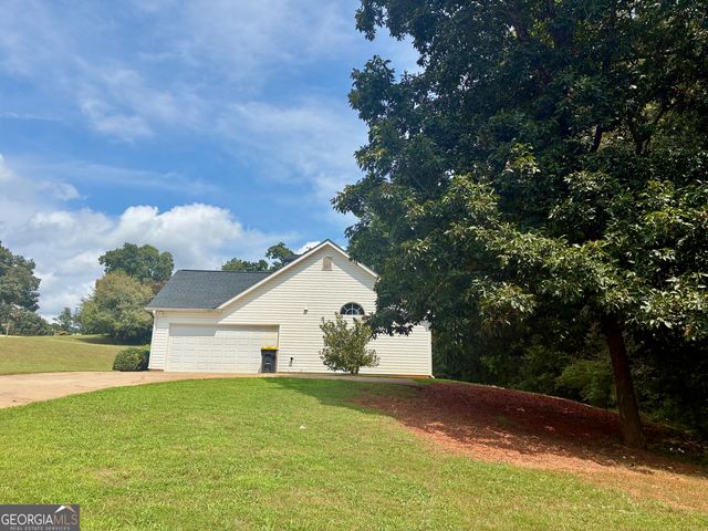 180 Hidden Brook Trail, Newnan, GA 30265