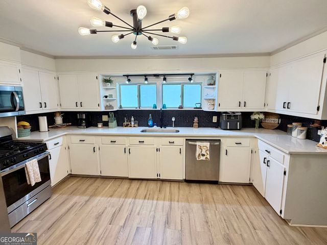 394 Knight Road, Rockmart, GA 30153