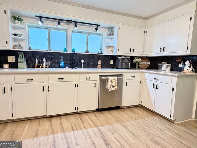 394 Knight Road, Rockmart, GA 30153