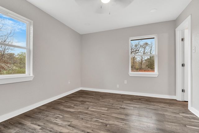 1034 Bob White, Hallsville, TX 75605