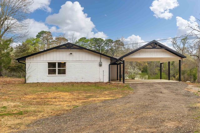 1034 Bob White, Hallsville, TX 75605