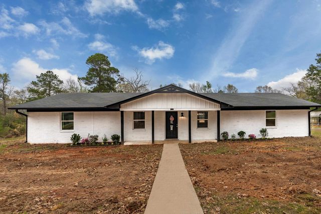 1034 Bob White, Hallsville, TX 75605