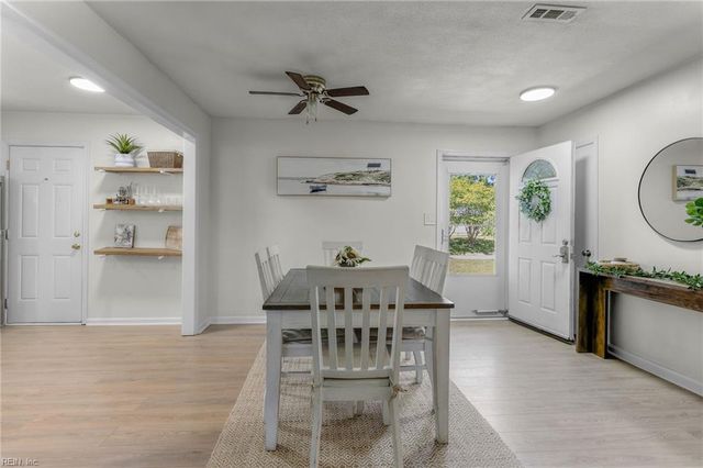 2893 Dante PL, Virginia Beach, VA 23453