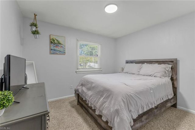 2893 Dante PL, Virginia Beach, VA 23453