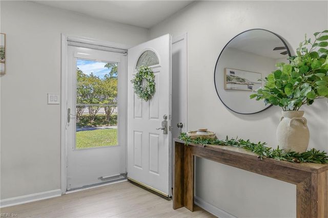 2893 Dante PL, Virginia Beach, VA 23453