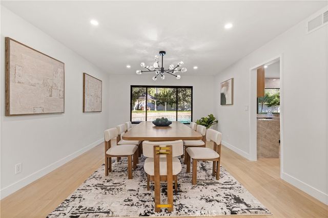 5340 Edgeware Drive, Calabasas, CA 91301