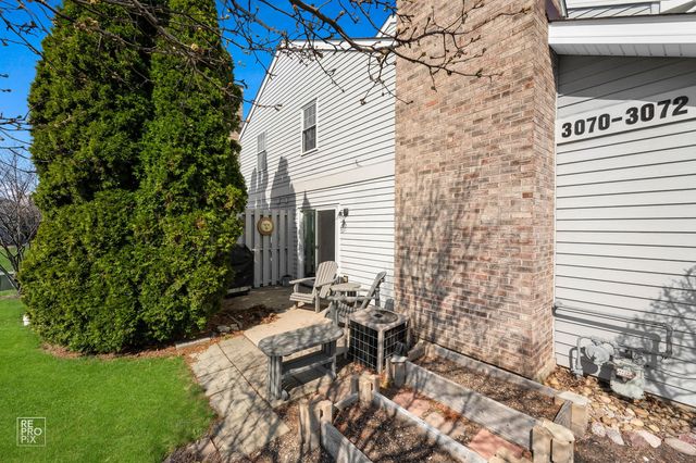 3072 Anton Circle, Aurora, IL 60504