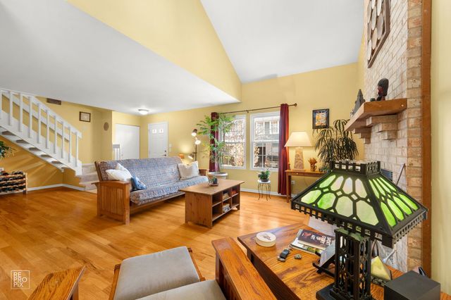 3072 Anton Circle, Aurora, IL 60504