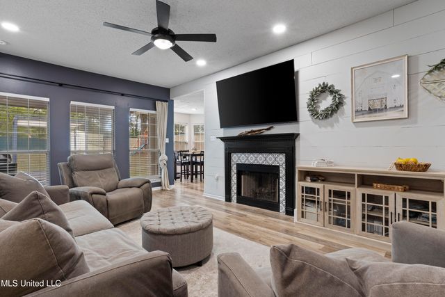 16259 Greenglade Drive, Gulfport, MS 39503