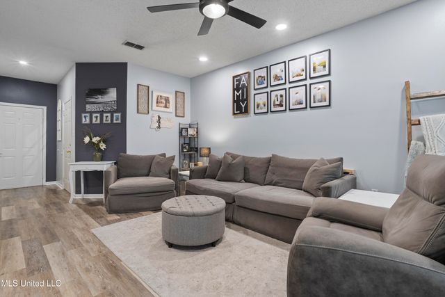 16259 Greenglade Drive, Gulfport, MS 39503