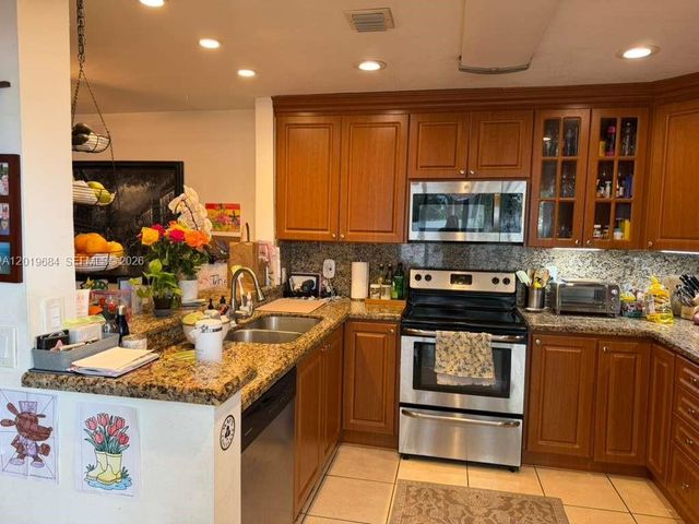 20937 Bay Ct 111-1, Aventura, FL 33180