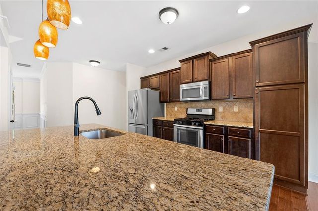 1490 Primrose Park Road, Sugar Hill, GA 30518