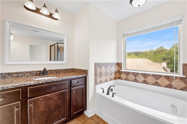 1490 Primrose Park Road, Sugar Hill, GA 30518