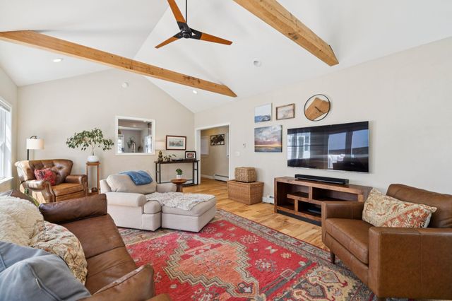 1 Appledore Avenue, Exeter, NH 03833