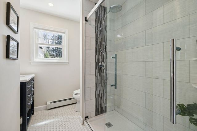 1 Appledore Avenue, Exeter, NH 03833