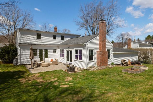1 Appledore Avenue, Exeter, NH 03833