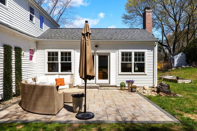 1 Appledore Avenue, Exeter, NH 03833