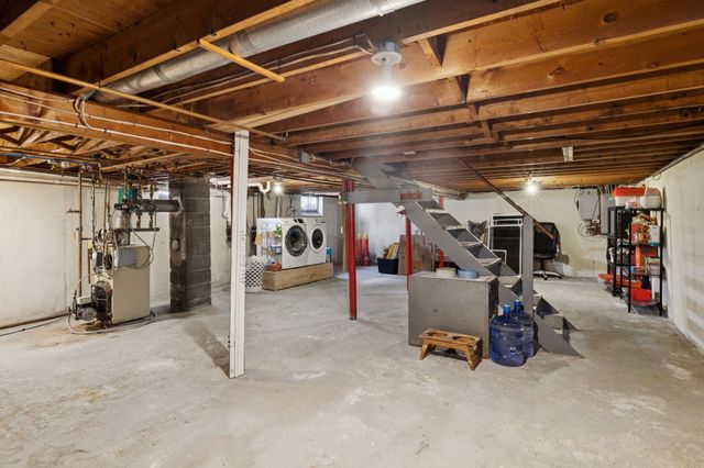 1 Appledore Avenue, Exeter, NH 03833