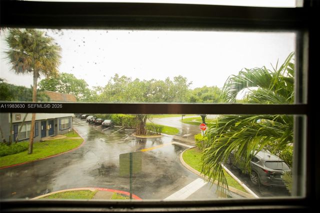 4803 NW 9th Dr 4803, Plantation, FL 33317