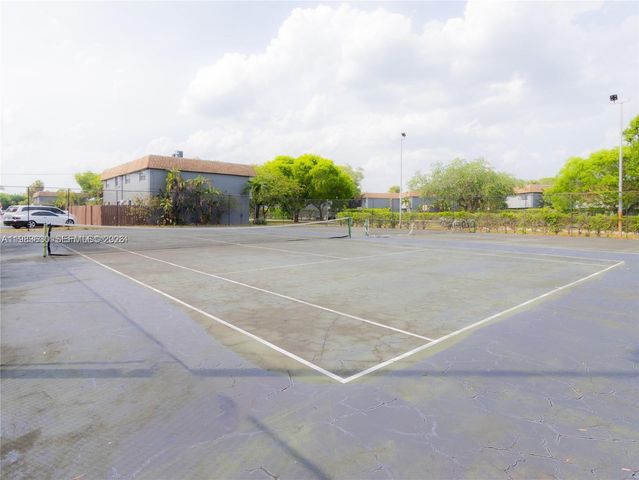 4803 NW 9th Dr 4803, Plantation, FL 33317