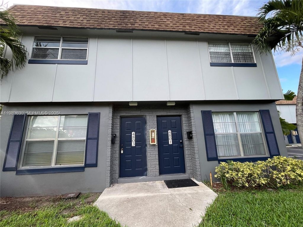 4803 NW 9th Dr 4803, Plantation, FL 33317