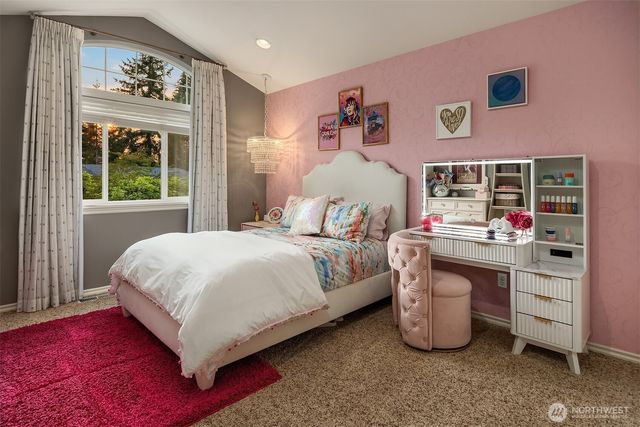 12033 NE 70th Street, Kirkland, WA 98033