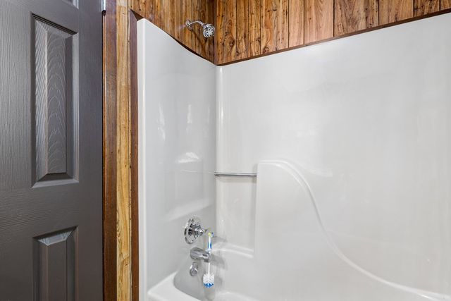 33 Hundred Acre Woods, Murphy, NC 28906