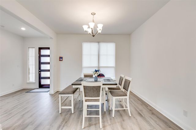 2808 Stone Branch DR, Leander, TX 78641