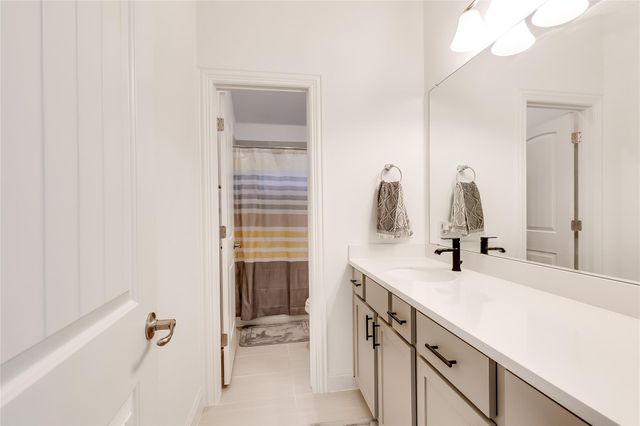 2808 Stone Branch DR, Leander, TX 78641