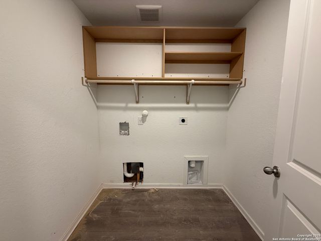 7618 Birch Hollow, San Antonio, TX 78252