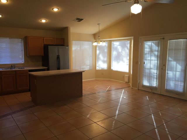 741 W Hackamore Street, Gilbert, AZ 85233