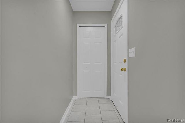 1719 Ferris Avenue, Lincoln Park, MI 48146