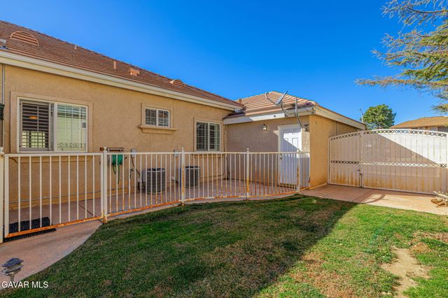 39748 Golfers Drive, Palmdale, CA 93551