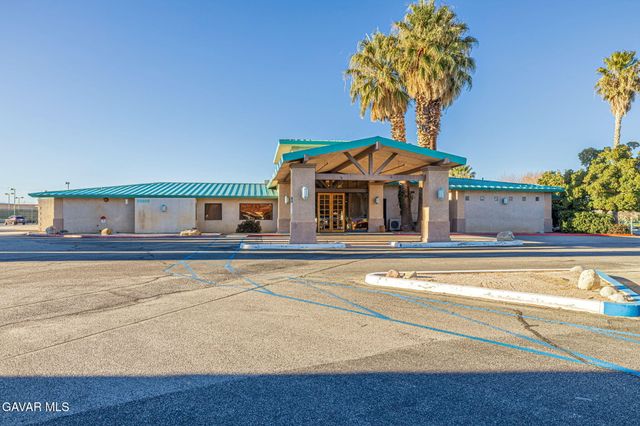 39748 Golfers Drive, Palmdale, CA 93551