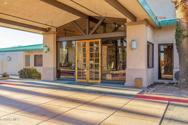 39748 Golfers Drive, Palmdale, CA 93551