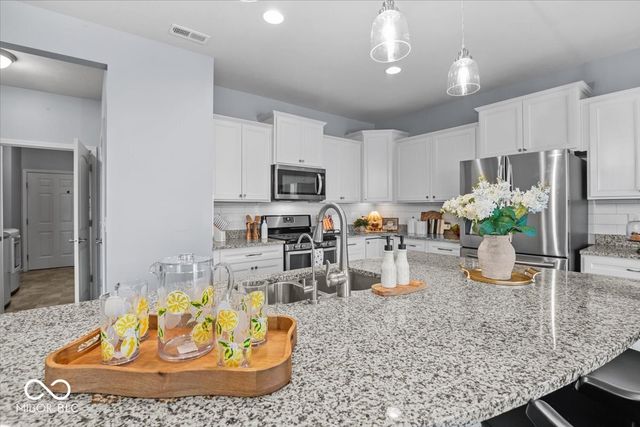 15977 Bugle Ridge Drive, Noblesville, IN 46060