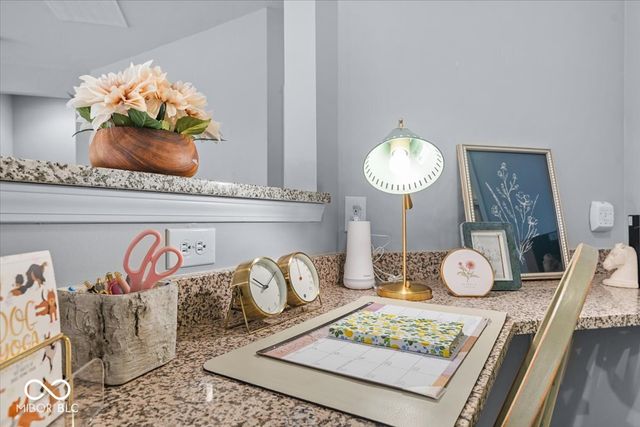 15977 Bugle Ridge Drive, Noblesville, IN 46060